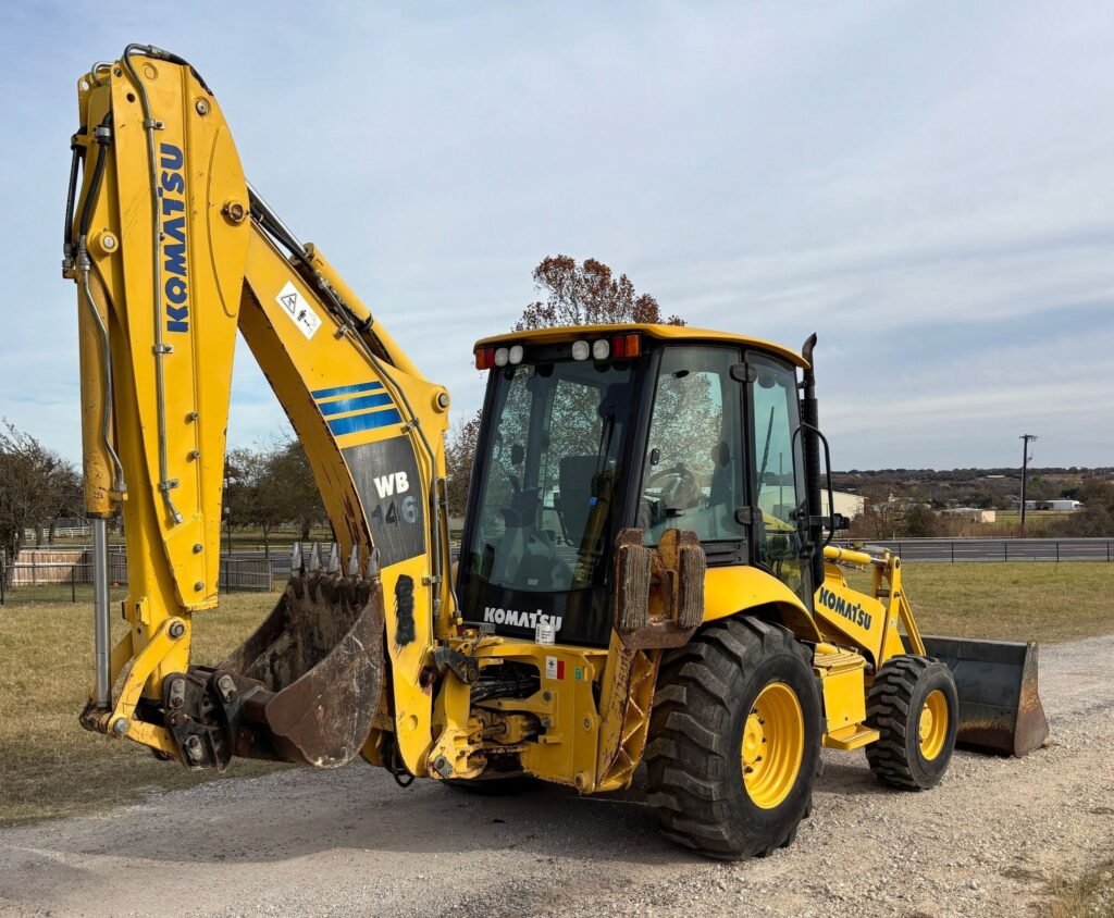 2010 Komatsu WB146-5 Backhoe Loader