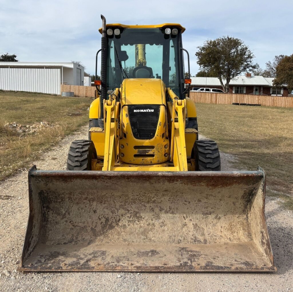 2010 Komatsu WB146-5 Backhoe Loader