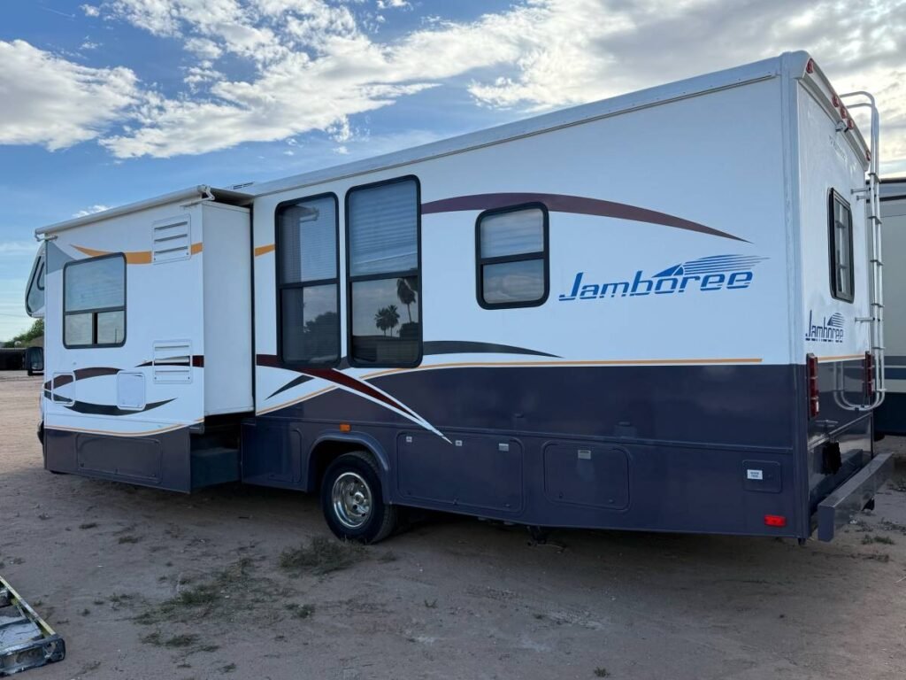 2007 Fleetwood Jamboree Class C Motorhome