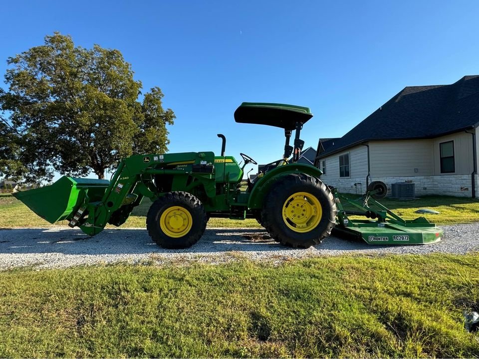 2017 John Deere 5045E Tractor with Loader