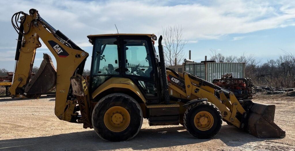 2015 Caterpillar 420F2 IT Backhoe Loader